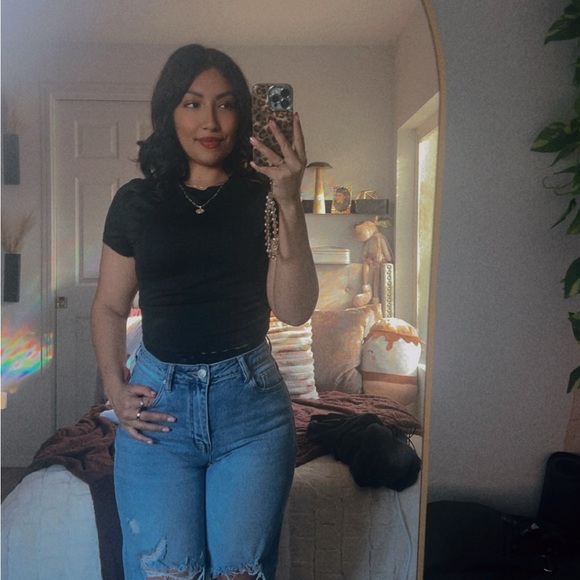 Meet your Posher, Angel - Picture 1 of 1